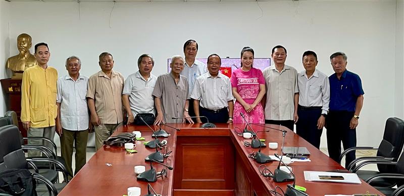 Thường Trực Hội đồng họ Mai Việt Nam họp quý  III/2025